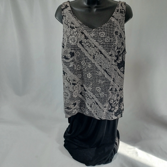 Jessica Howard Woman Black Glitter Dress Picture Doesn’t Show Sparkle - Picture 1 of 8